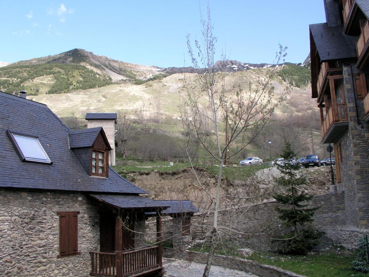 Casa De Piedra Con Encanto En El Bonito Pueblo De Bagergue Villa Kültér fotó