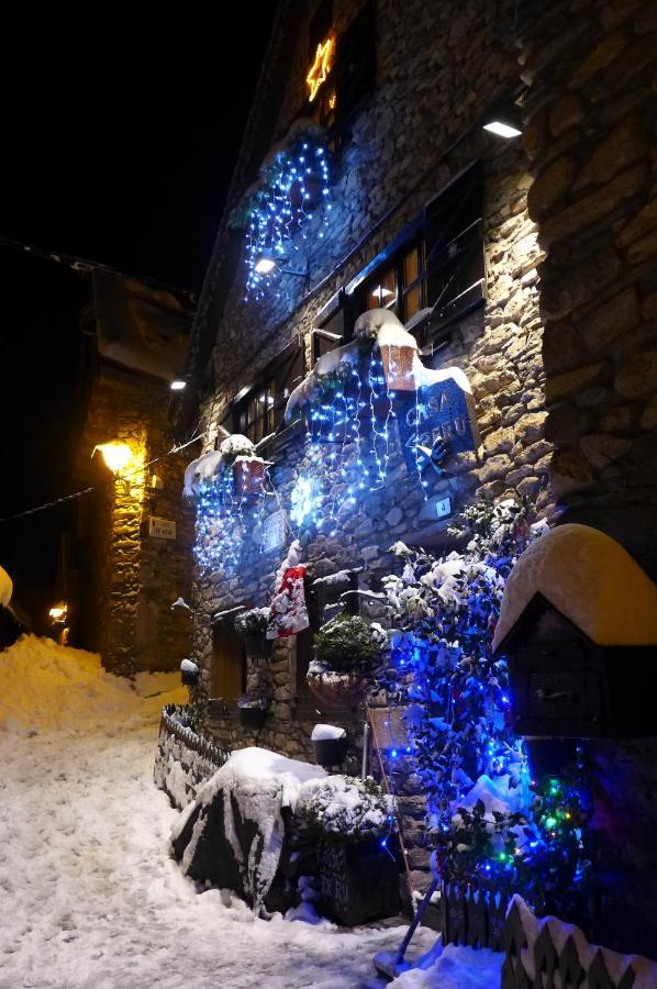 Casa De Piedra Con Encanto En El Bonito Pueblo De Bagergue Villa Kültér fotó