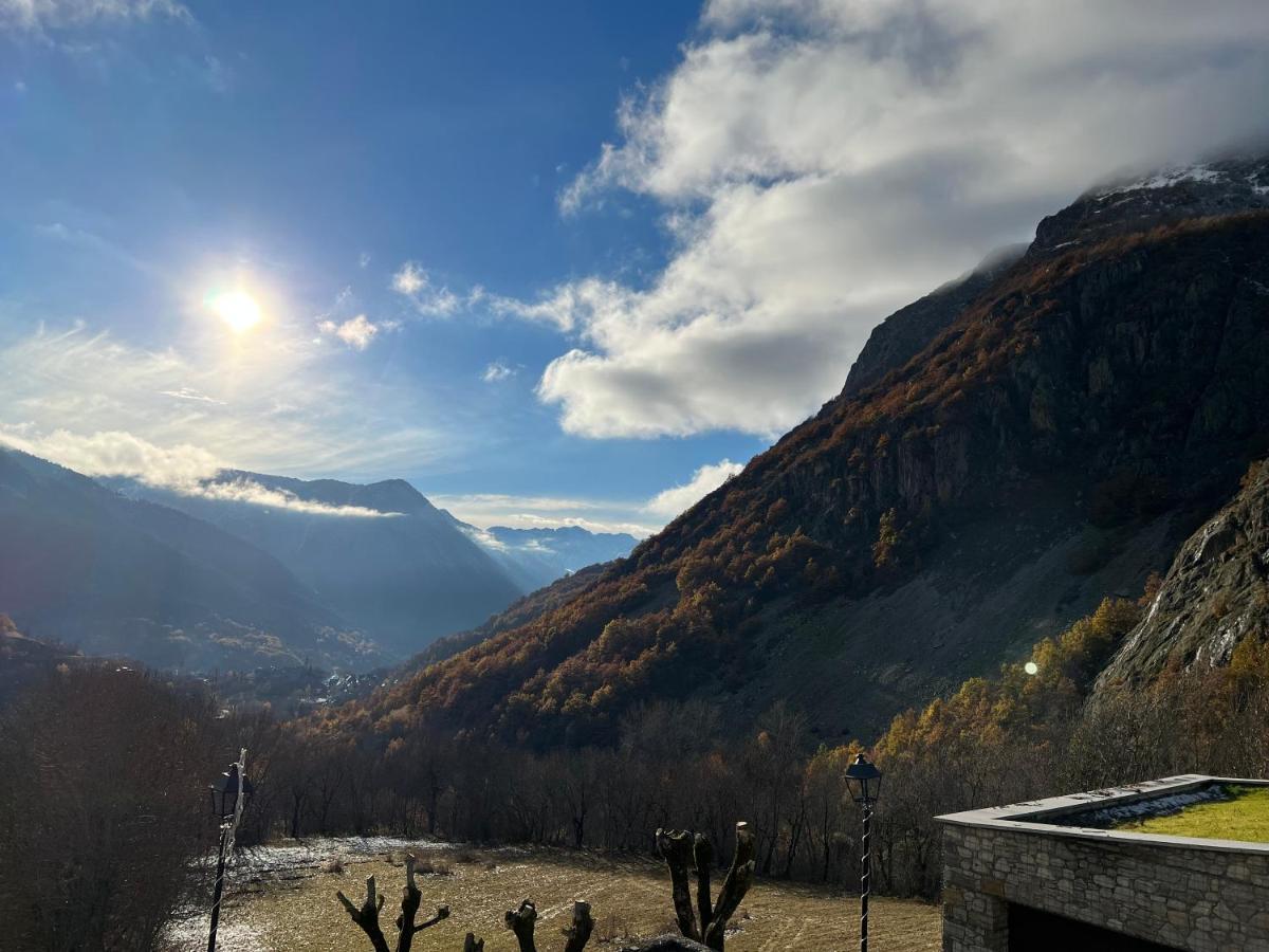 Casa De Piedra Con Encanto En El Bonito Pueblo De Bagergue Villa Kültér fotó