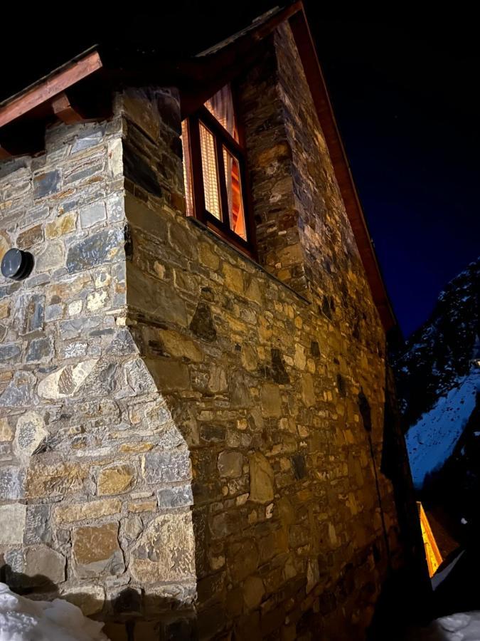 Casa De Piedra Con Encanto En El Bonito Pueblo De Bagergue Kültér fotó