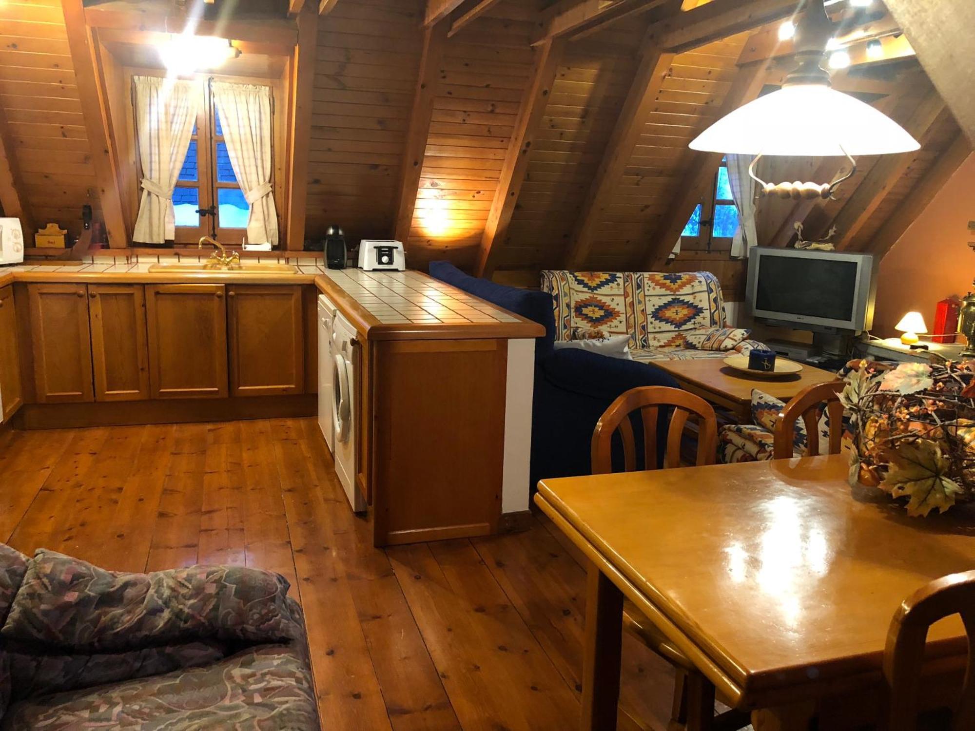 Casa De Piedra Con Encanto En El Bonito Pueblo De Bagergue Kültér fotó