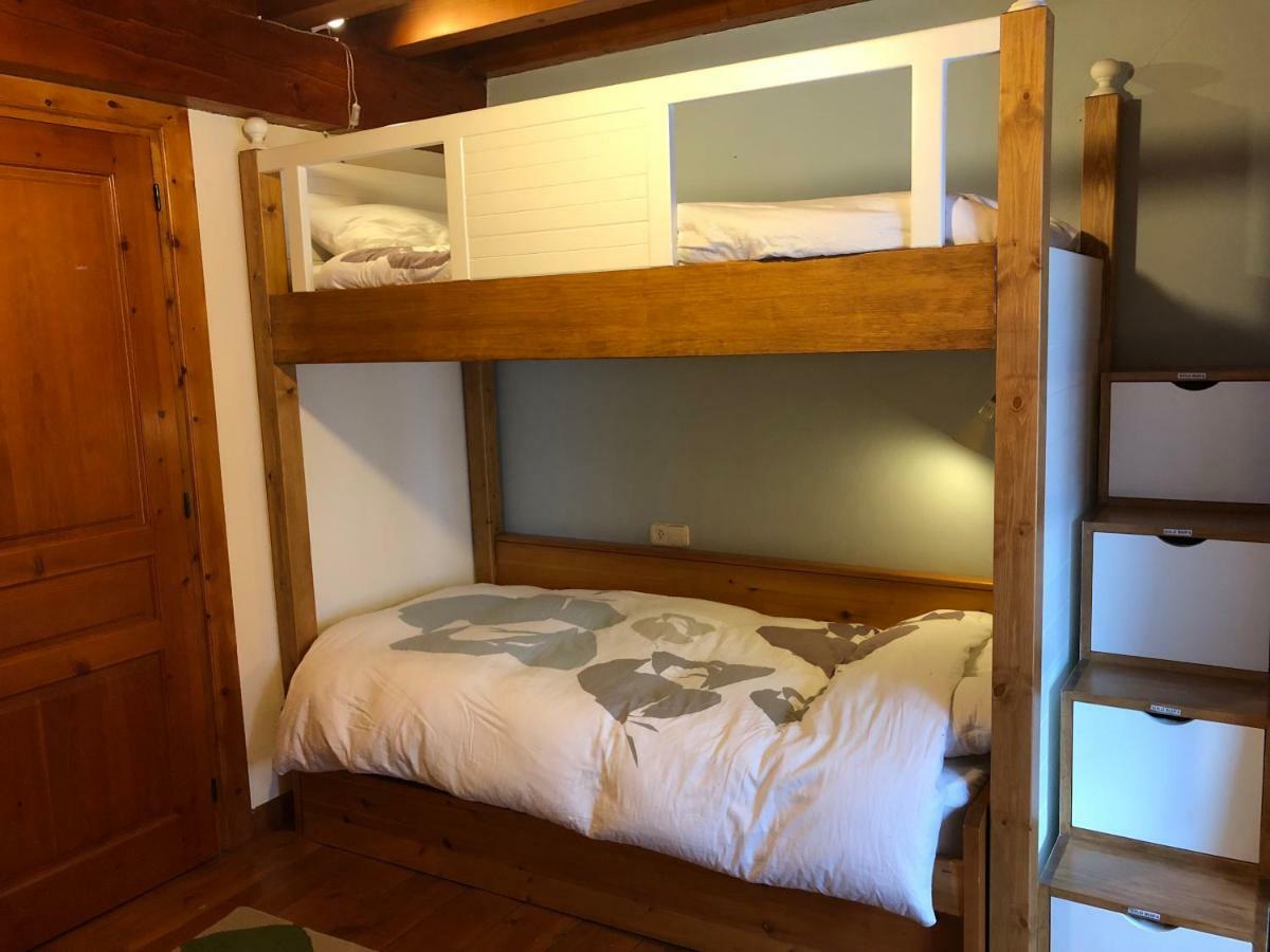 Casa De Piedra Con Encanto En El Bonito Pueblo De Bagergue Kültér fotó